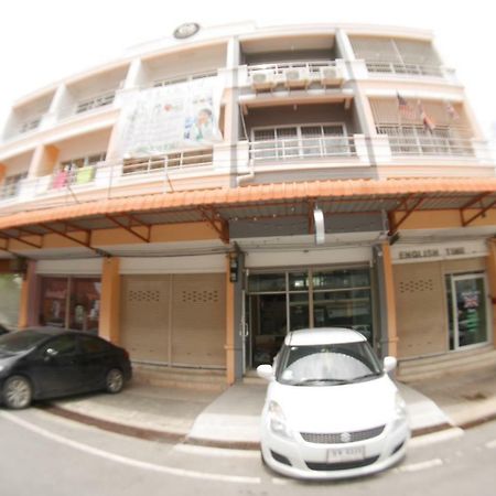 Fun Dee Hostel Ayutthaya Zewnętrze zdjęcie