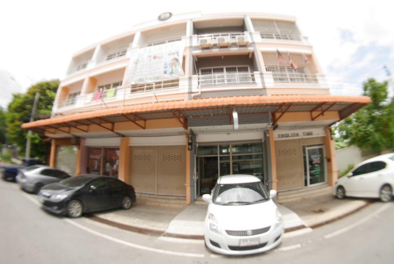 Fun Dee Hostel Ayutthaya Zewnętrze zdjęcie