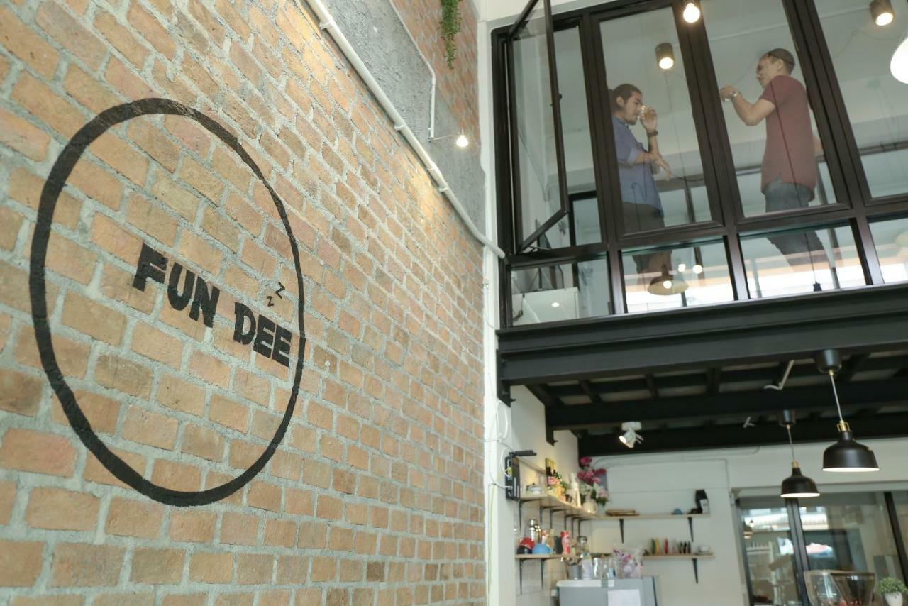 Fun Dee Hostel Ayutthaya Zewnętrze zdjęcie